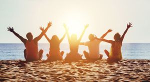 Restaurant Listing Partner Schoolies Week Accommodation